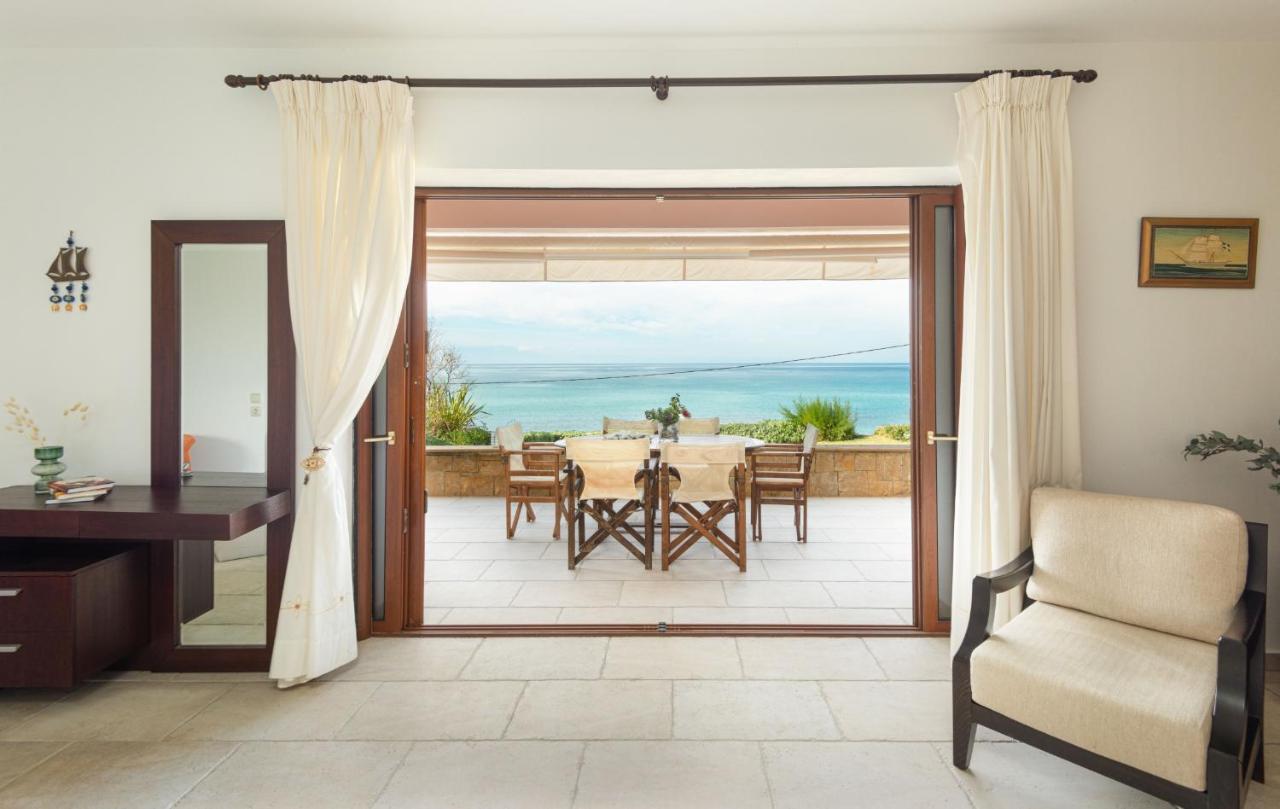 Seagrove, Beachfront Villa In Possidi #Feelslikehome Skála Foúrkas Eksteriør bilde