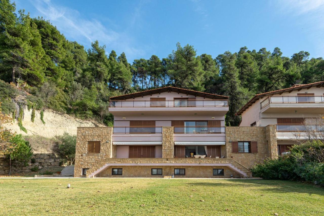 Seagrove, Beachfront Villa In Possidi #Feelslikehome Skála Foúrkas Eksteriør bilde